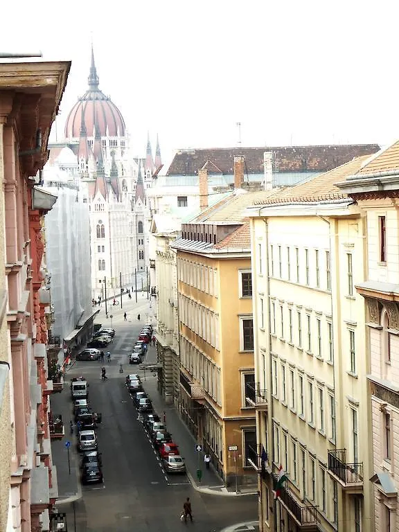 Blue River Apartment Budapest Hungary
